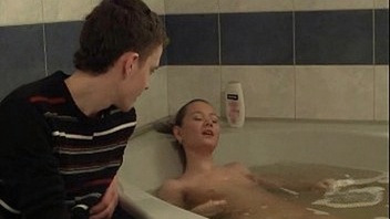 my step sisters friend giving my a nice blow job 18 yo